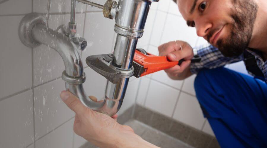 Professional same day plumber in Bagwell, TX